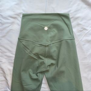 NWOT Lululemon Mint Leggings